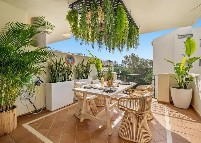 Apartament Standing In Marbella