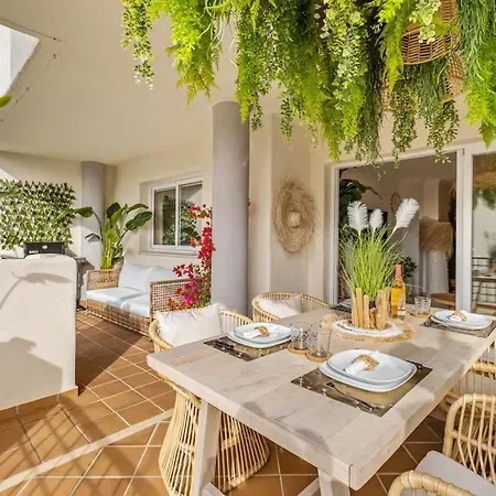 Apartment Standing In