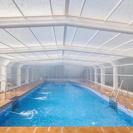 Standing In * Marbella