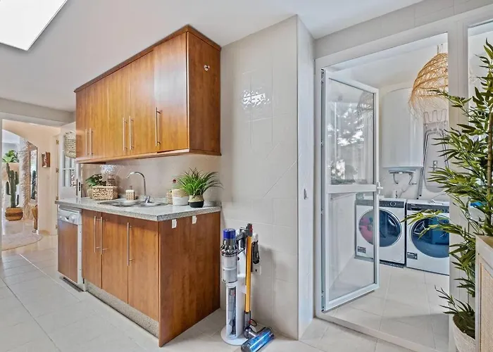 Apartament Standing In Marbella